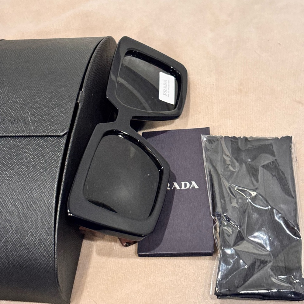 PRADA PR 23YS Black & Pink Tortoise Shell Sunglasses NWT RETAIL $600+ - Picture 12 of 12